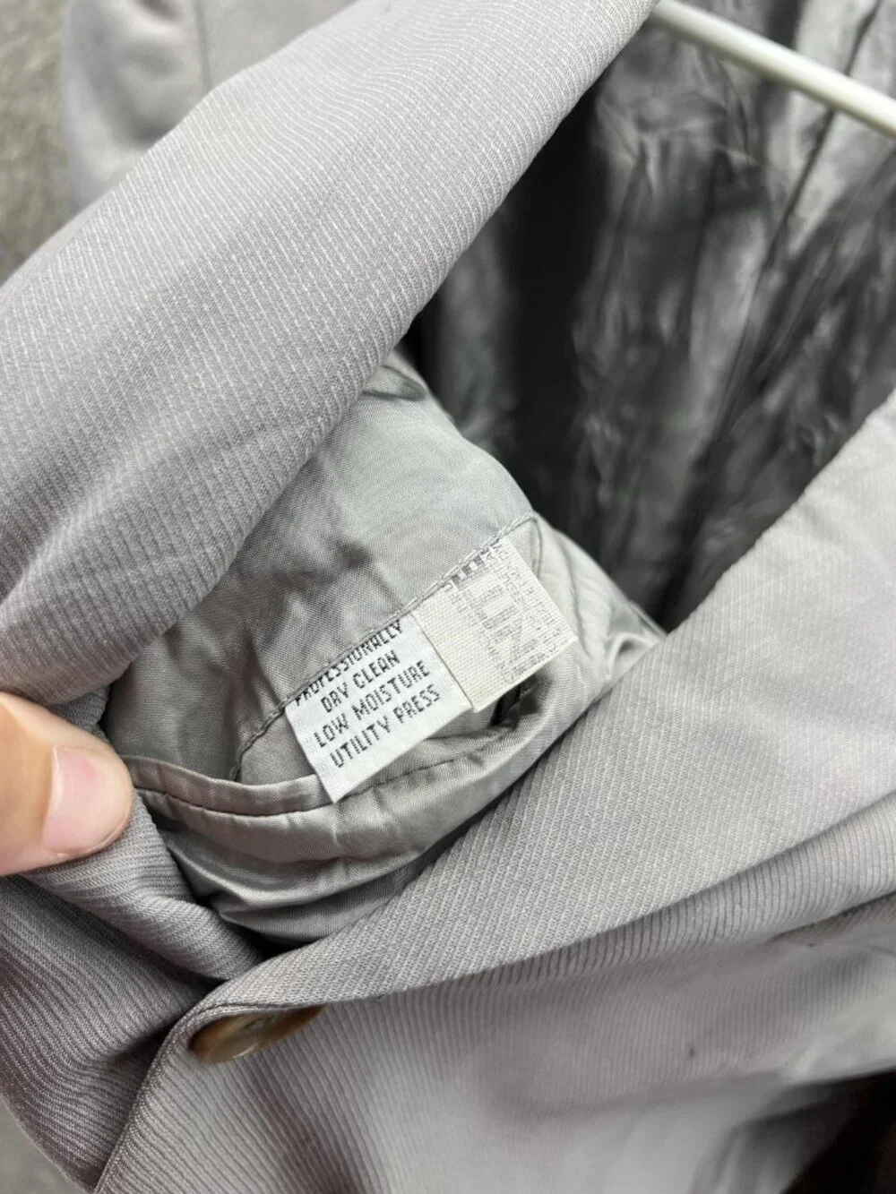 Vintage Hugo Boss Blazer Mens 42R Gray Wool Solid Sport Coat Jacket Made USA